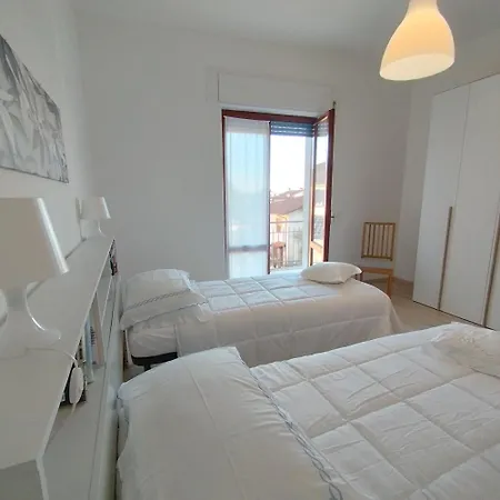 Marelunae Tra Liguria E Toscana Relax Arte Cultura