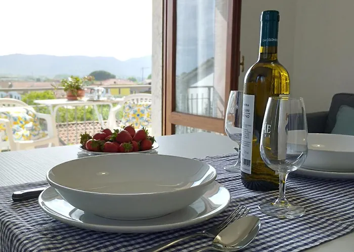 Lägenhet Marelunae Tra Liguria E Toscana Relax Arte Cultura *
