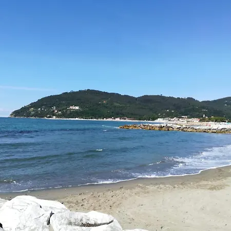 Marelunae Tra Liguria E Toscana Relax Arte Cultura Apartament